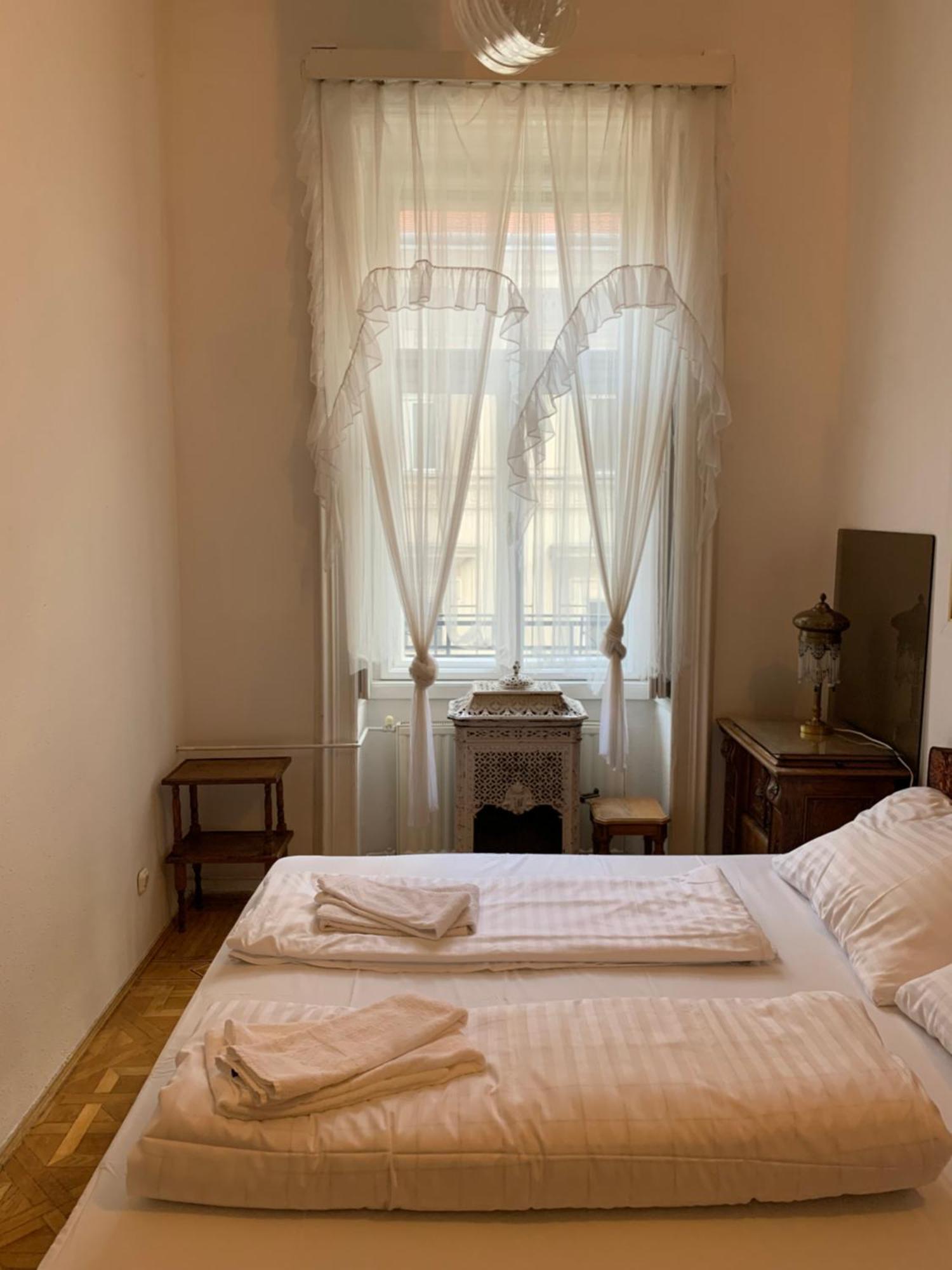 Libra Grande Venetian Style Apartment 布达佩斯 外观 照片